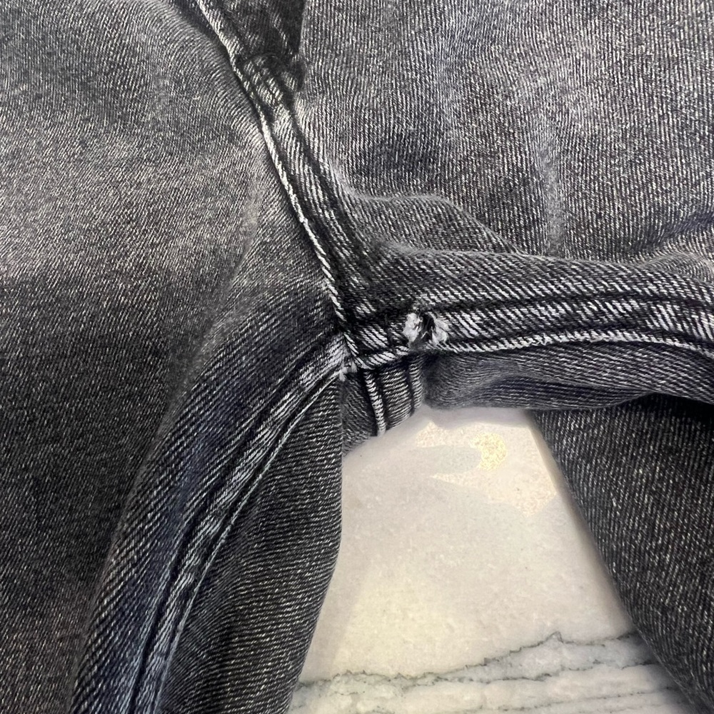 Abercrombie & Fitch- The ‘90s Slim Straight Ultra High Rise- 28/6 - Picture 6 of 8